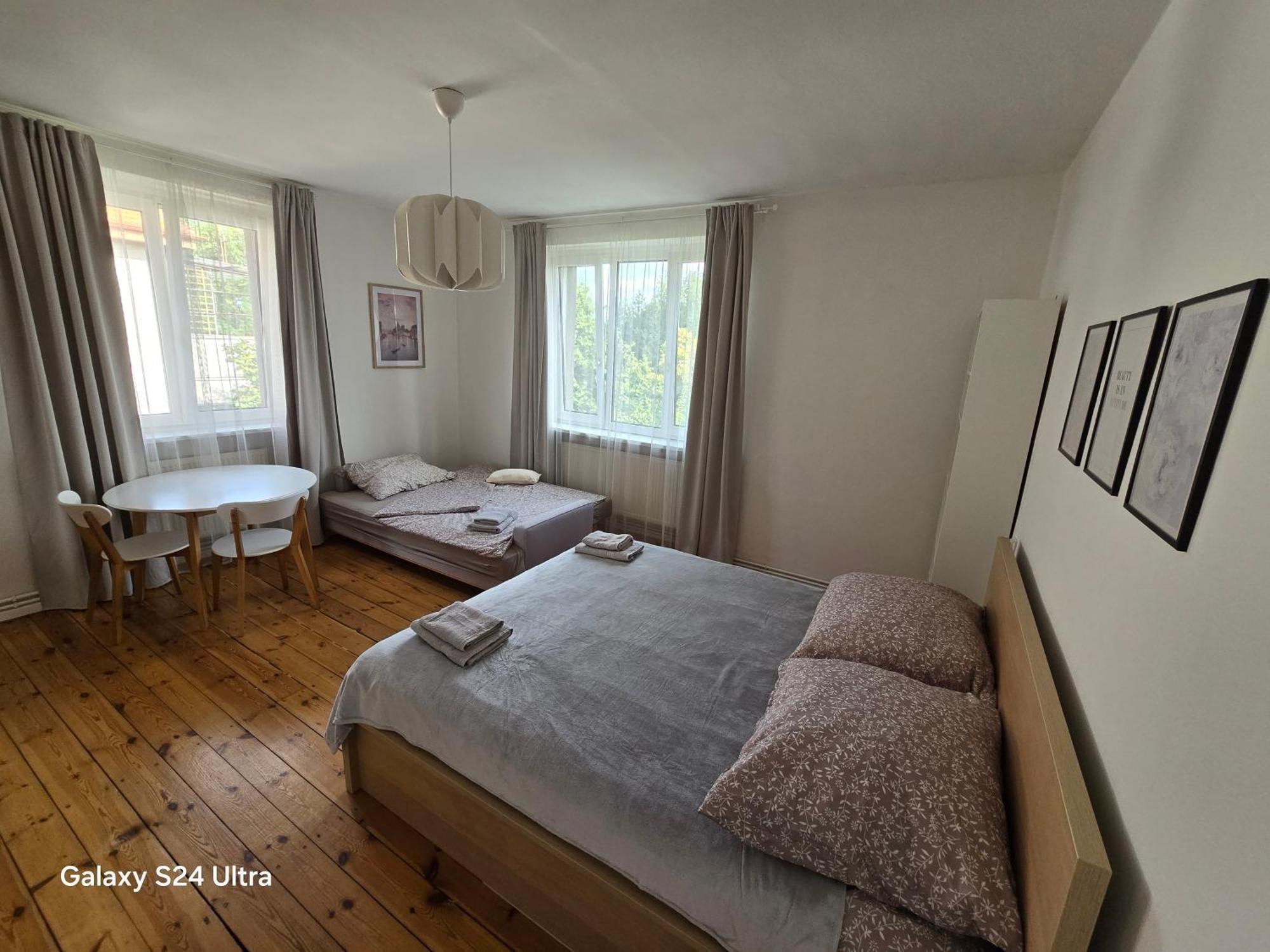Przestronne Pokoje W Domu Prywatnym Ze Wspolna Lazienka Prywatnosc I Komfort Wroclaw Exterior photo